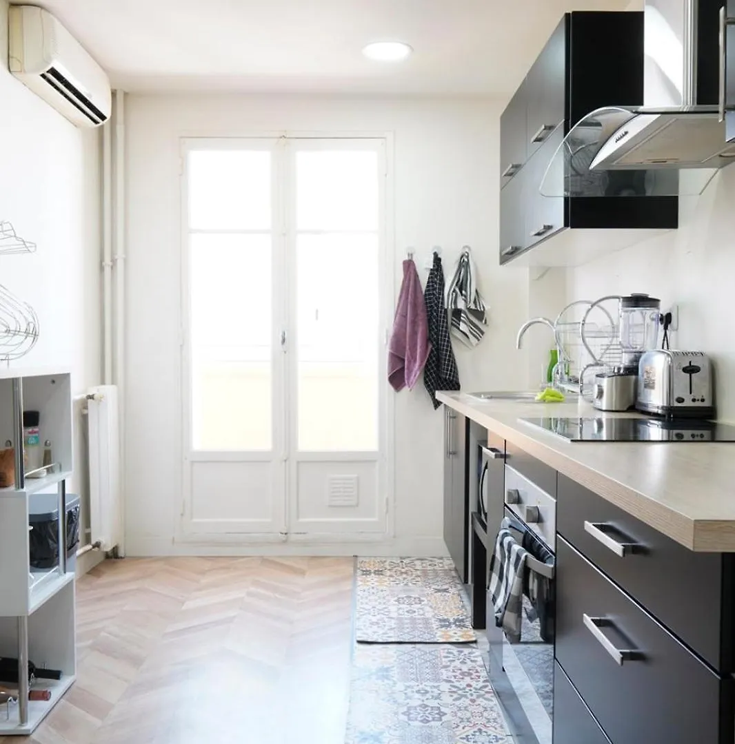 Spacious Nest Near The Panier Marseille Apartment