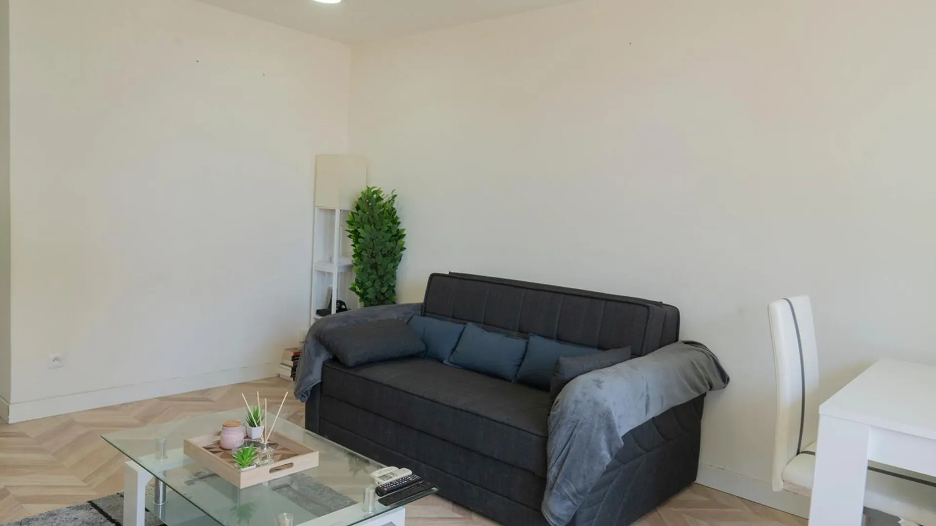 Apartment Spacious Nest Near The Panier Marseille France